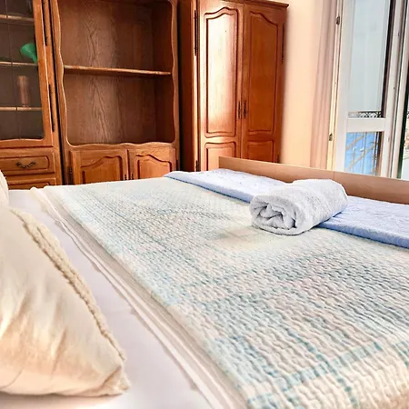Holiday home Dalmatian House, Spacious Stone Terraces, Balcony , Views *