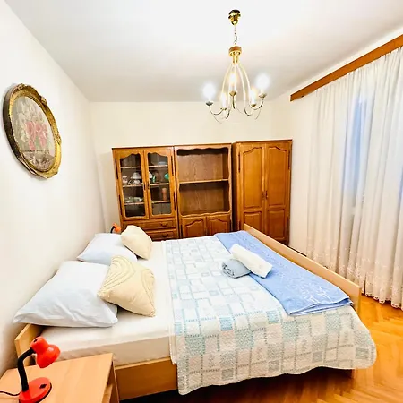Holiday home Dalmatian House, Spacious Stone Terraces, Balcony , Views