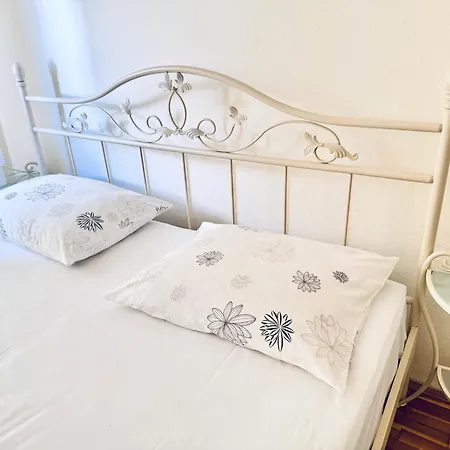 Holiday home Dalmatian House, Spacious Stone Terraces, Balcony , Views *
