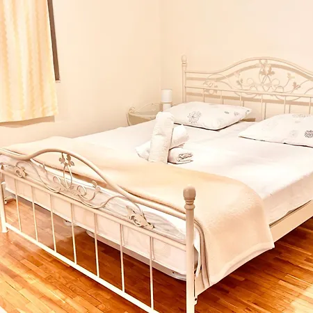 Dalmatian House, Spacious Stone Terraces, Balcony , Views * Dubrovnik