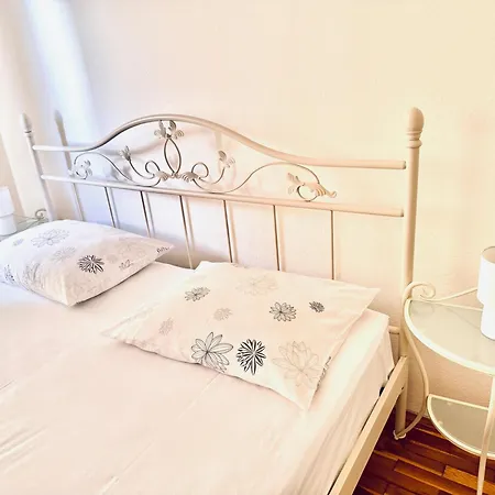 Dalmatian House, Spacious Stone Terraces, Balcony , Views Holiday home Dubrovnik